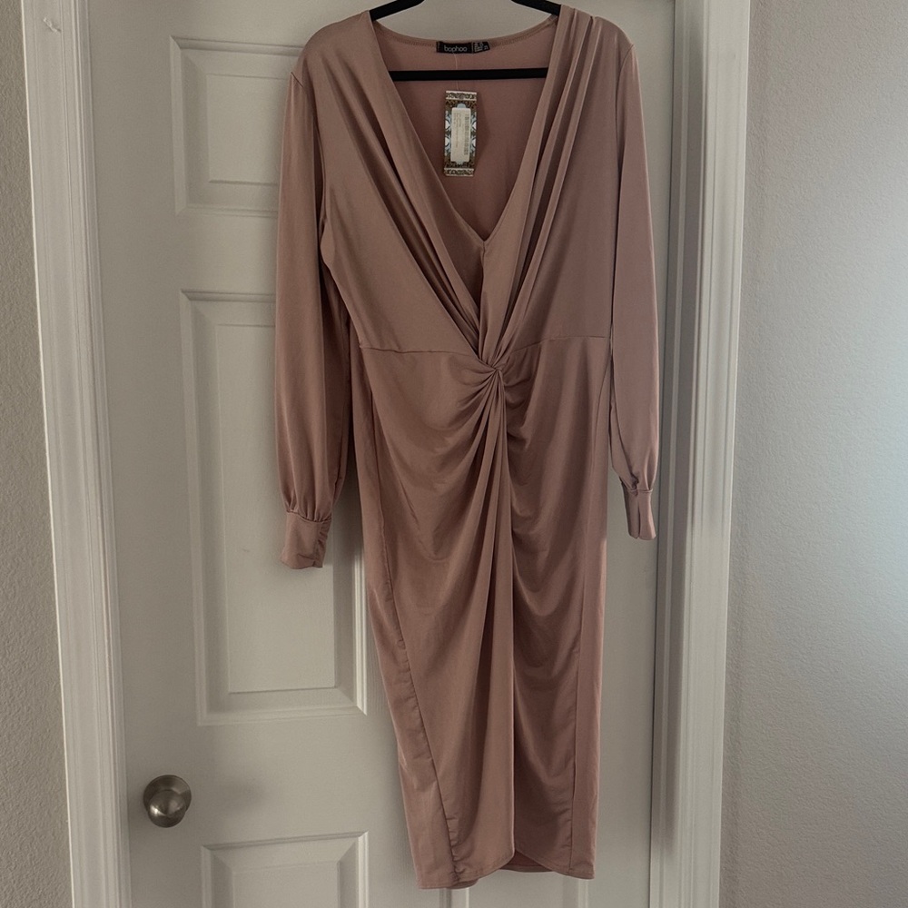 Plus Twist Front Plunge Midi Dress